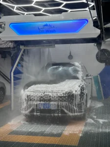 Automatic Mobile Car Washer with Dryer, Unattended Commercial Vehicle Washing Machine