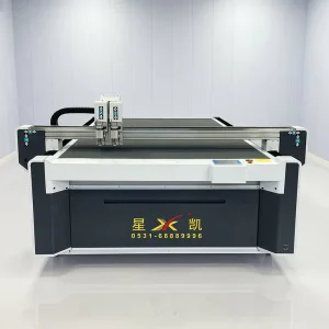 Automatic Oscillating Knife Cutting Machine for Car Interiors, 0.1 mm Accuracy, Leather, Fabric, and Rubber