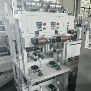 Automatic Winding Machine with Core Motor Components, Yarn Covering and Twisting