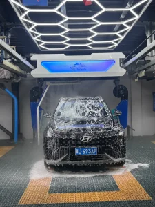 Brushless Touchless Automatic Car Wash Machine for Gas Stations