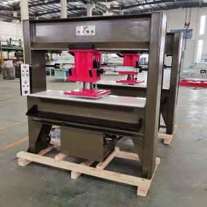 Hydraulic Traveling-Head Cutting Machine for Shoe Making