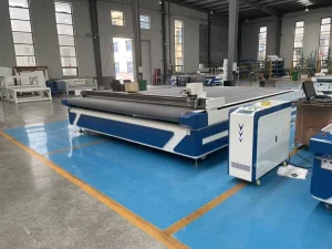 3000*4000mm Oscillating Knife Cutting Machine CNC Digital Cutter for Leather Foam Carpet Fabric and Composite Materials