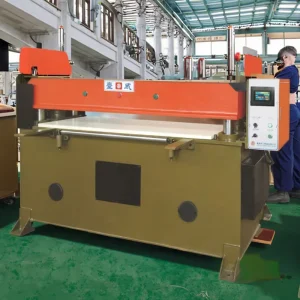 Manual CNC Upholstery Fabric Cutting Machine with 2.2 kW Motor Hydraulic Press for Leather Die Cutting
