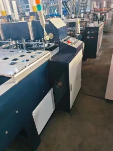 Used Hot-Cutting Bag Making Machine with Manipulator for PLA/PBAT Biodegradable Shopping Packaging Bags